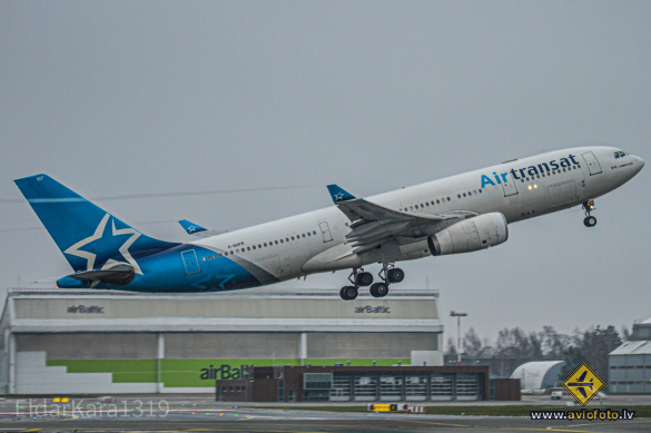 Airbus A330-243